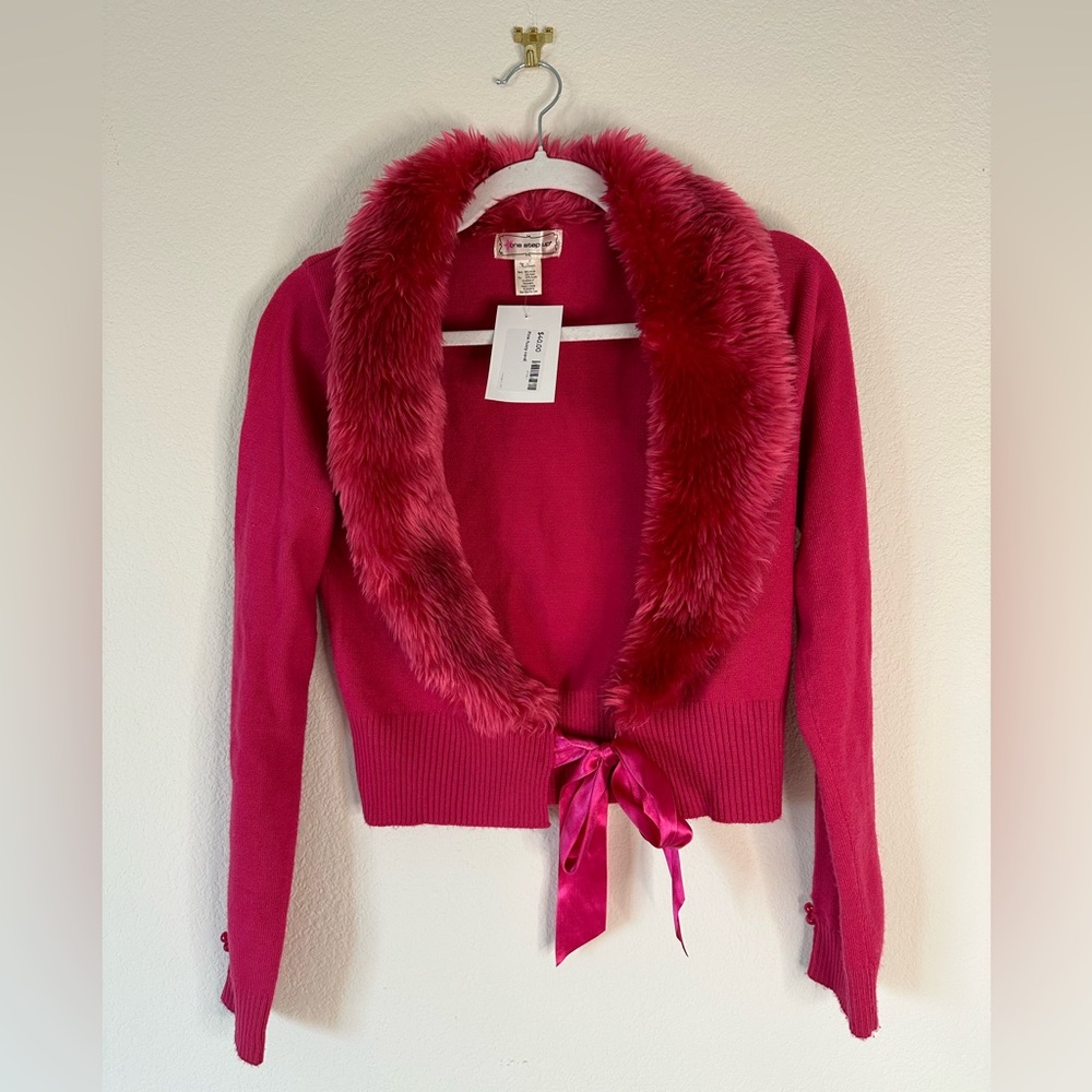 One Step Up Pink “Fur”-Trim Cropped Cardigan Hot Pink